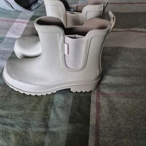 Women's Winter & Rain Boots - Cream